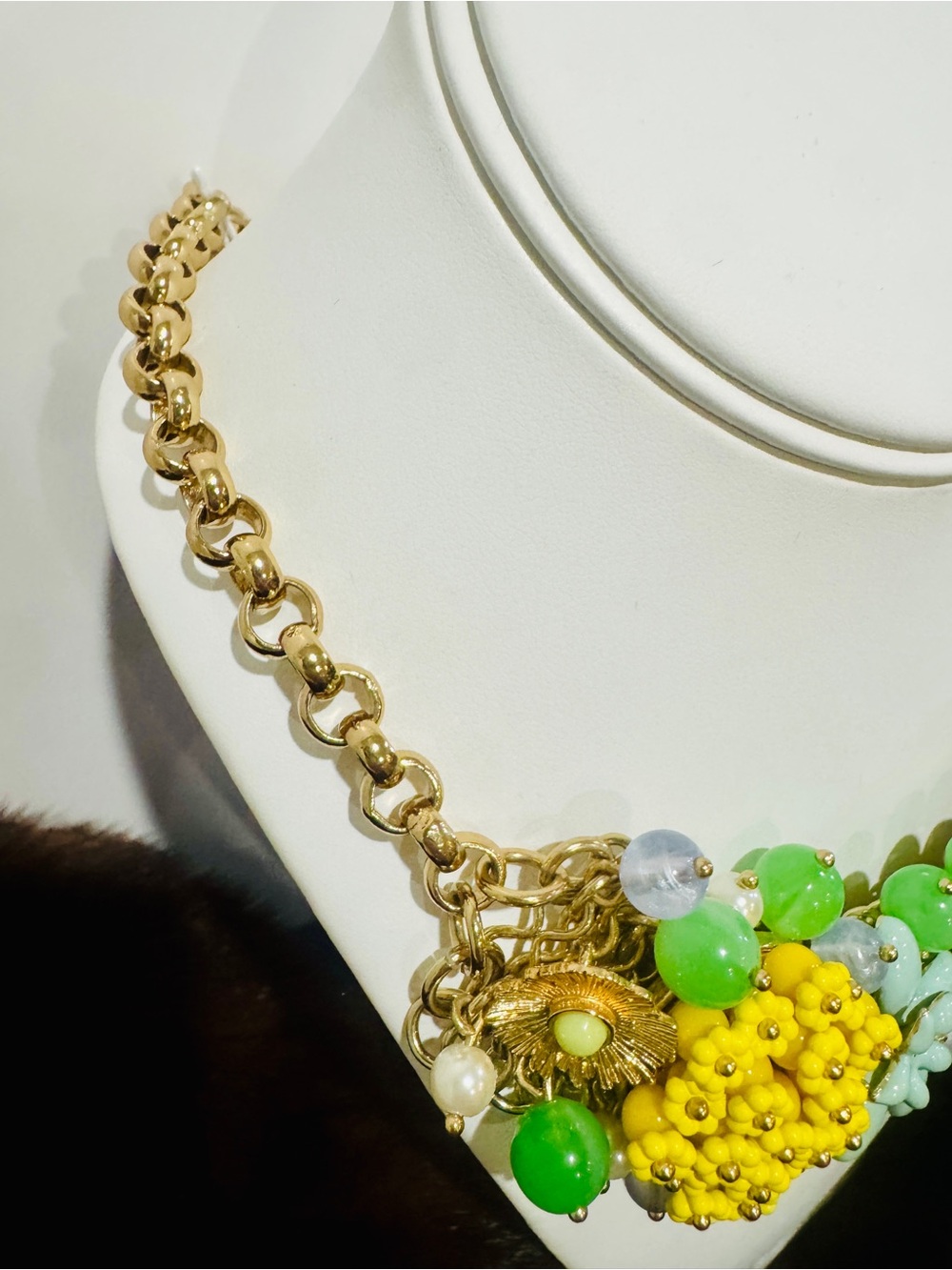 Talbots Flower Clusters Statement Necklace - Picture 2 of 7